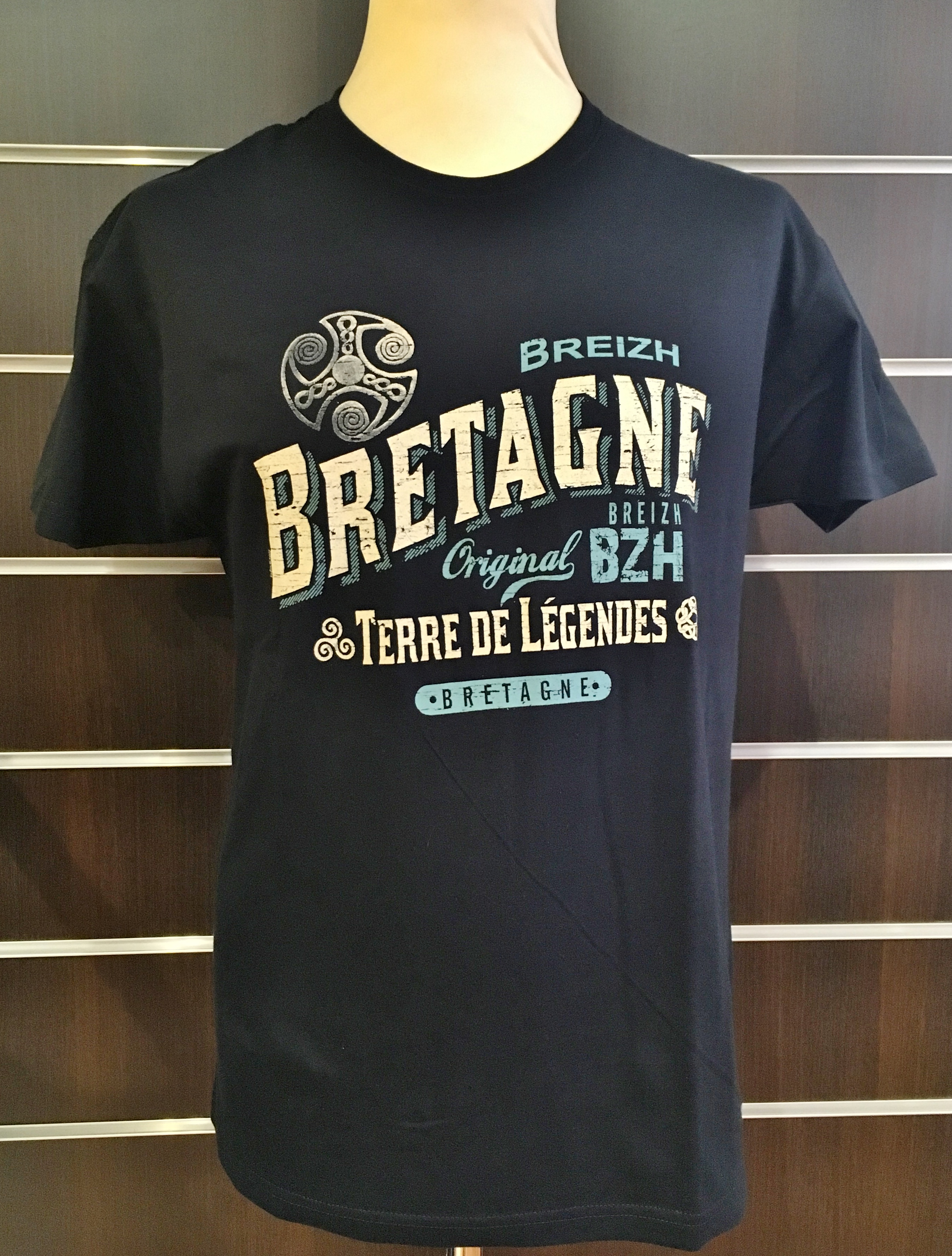 T-Shirt Bretagne Terre de Légendes Original - T- SHIRTS - COMPTOIR DU  CHATEAU